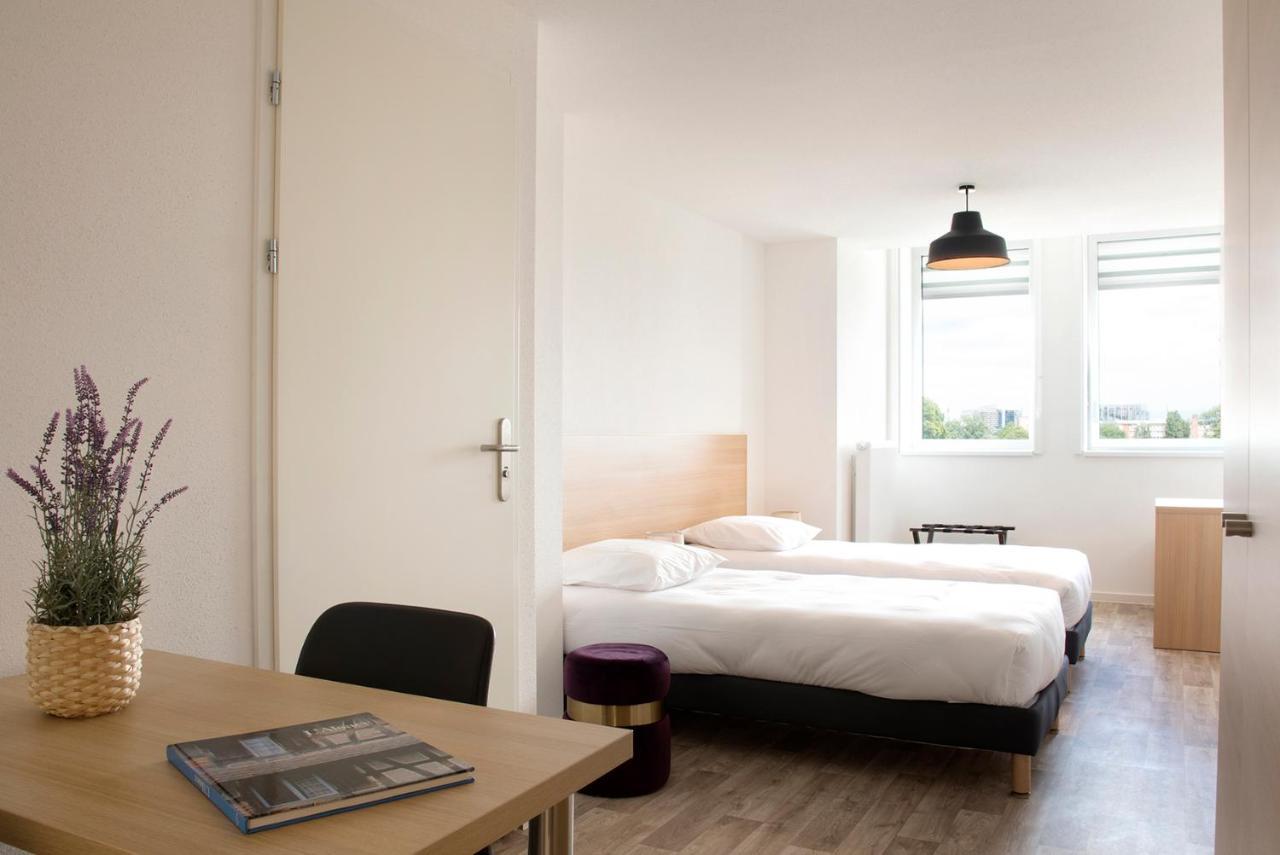 Studio Twin Room