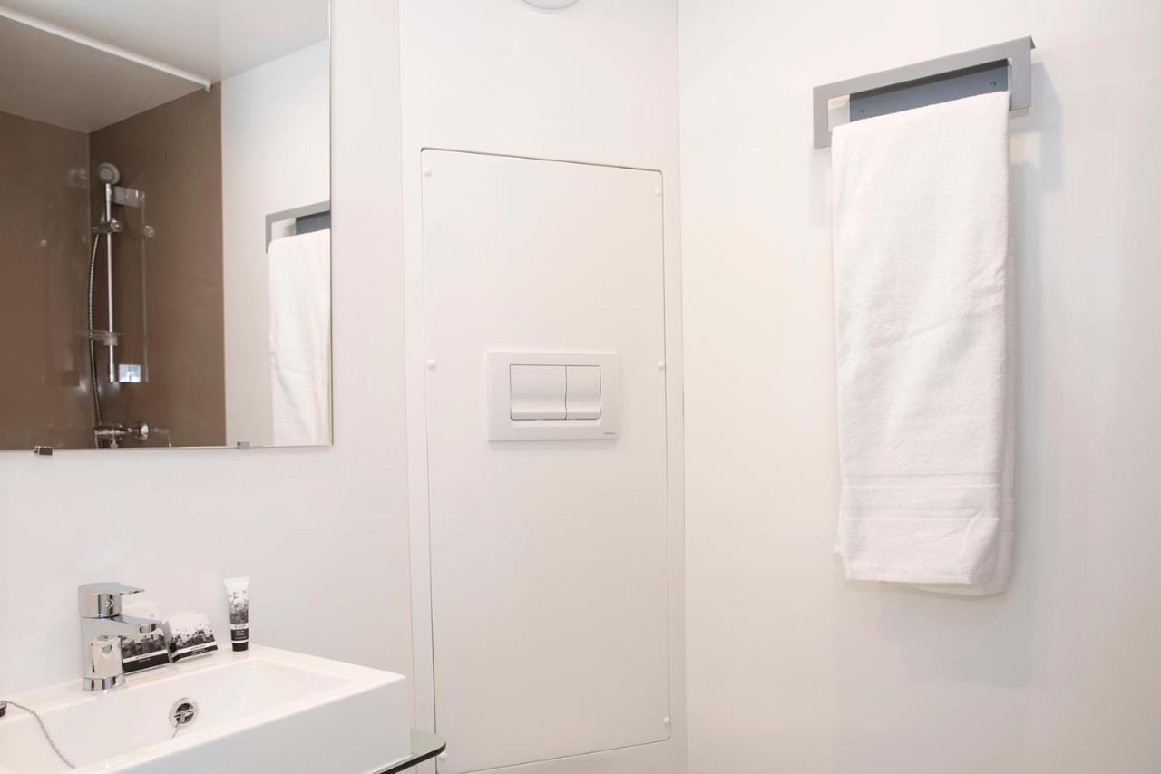 Studio Twin Room