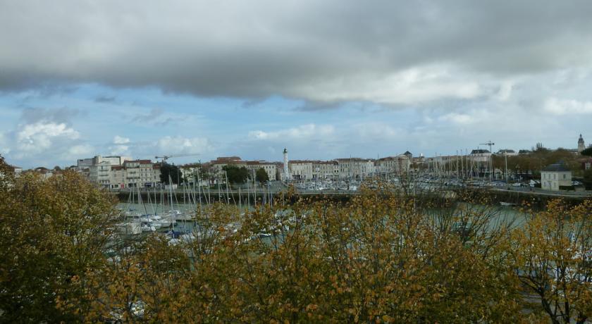 Standard Double Room with Harbour Side,110032926:JPEG