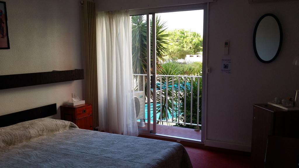 Double or Twin Room Pool View