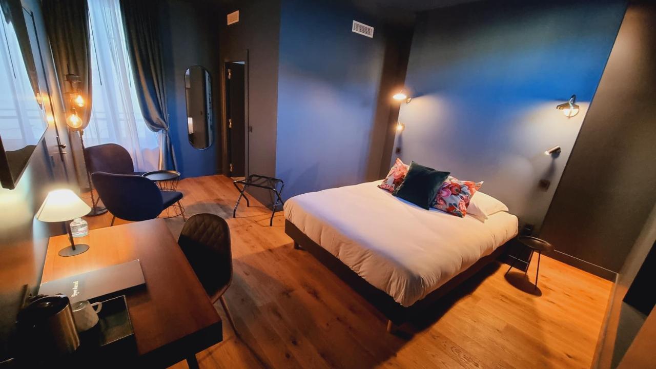 Deluxe Zimmer (2 Erwachsene & 1 Kind)