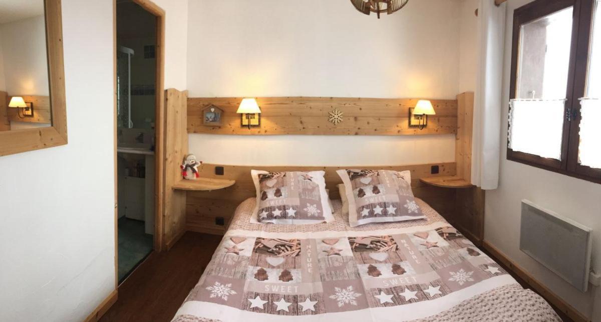 Double or Twin Room Mountain View