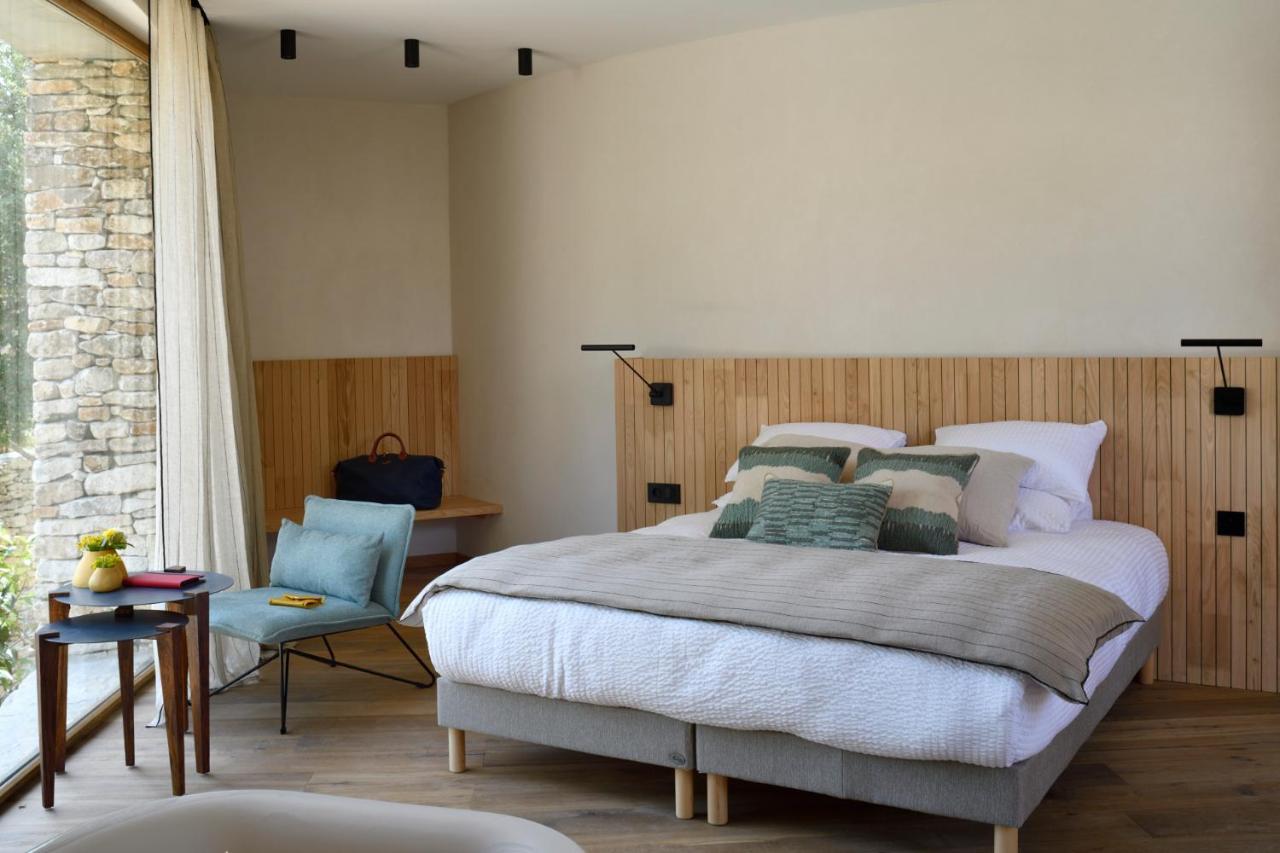 Junior Suite with Spa Bath - Private Garden and Private Heated Swimming Pool