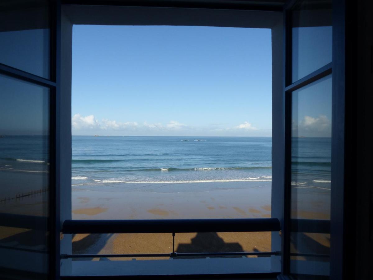Standard Twin Room Sea View