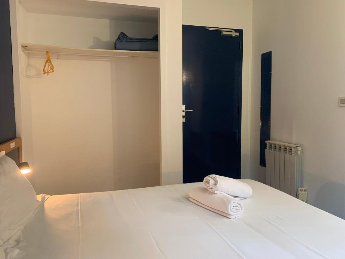 Double Room Shared Toilet