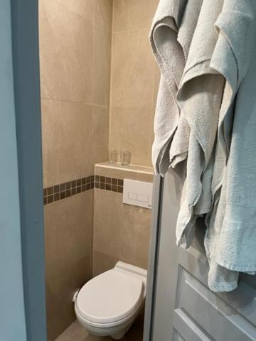 Double Room with Shared Bathroom,1163411319:JPEG