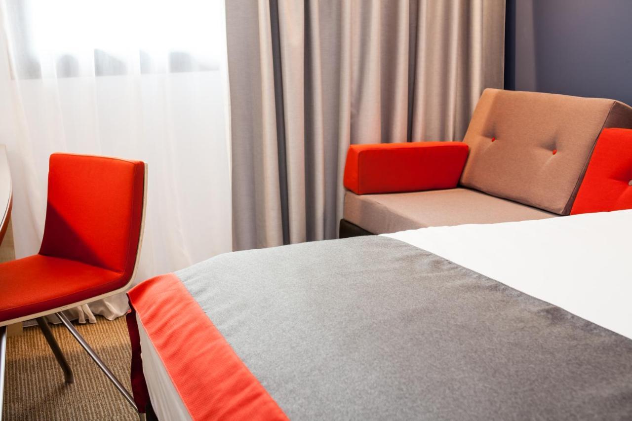 Standard Zimmer mit Queensize-Bett - kostenfreies Frühstück