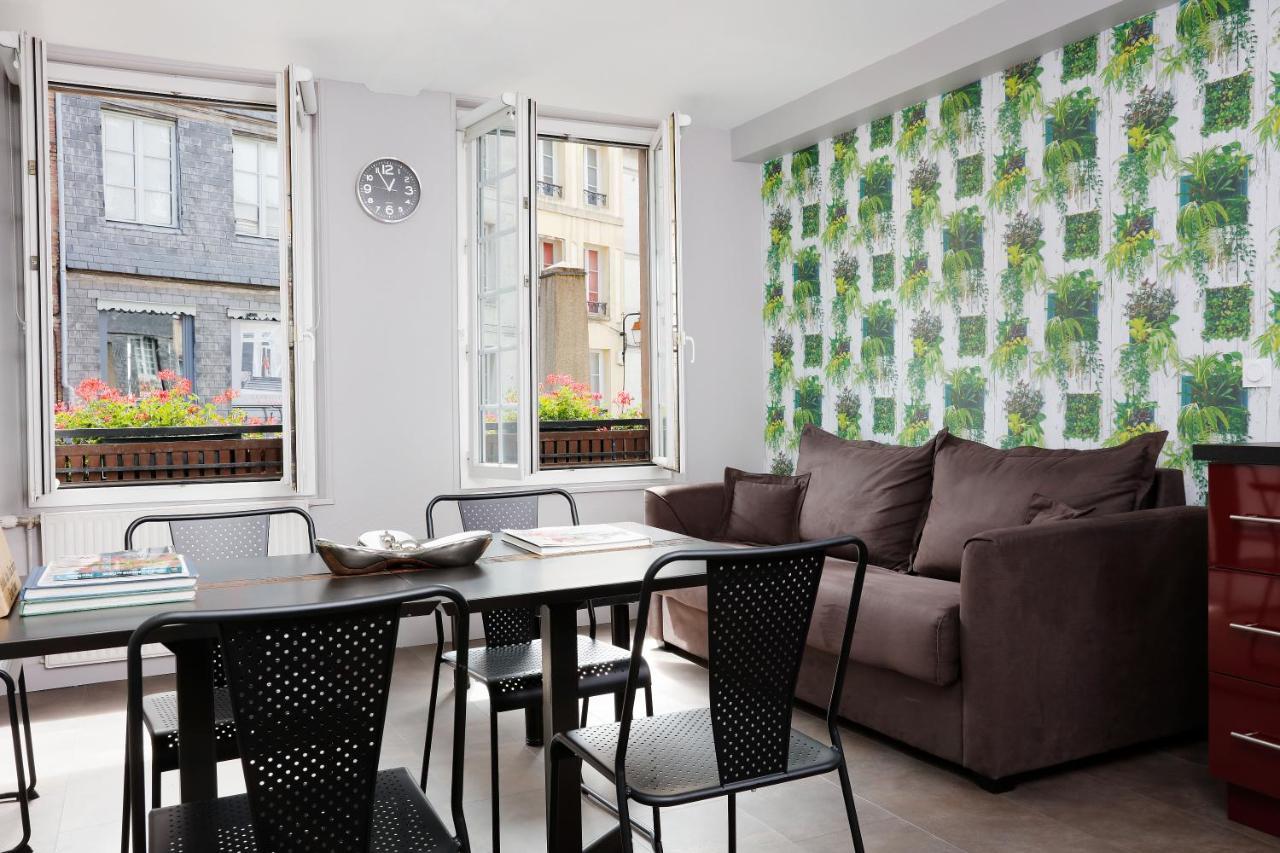Two-Bedroom Apartment,1165563603:JPEG