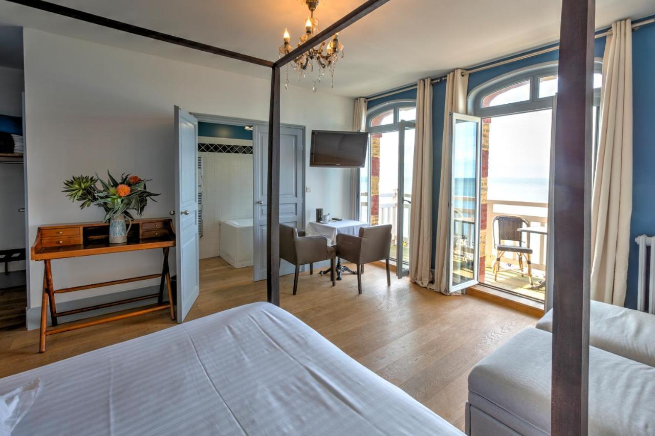 Double Room Balcony Sea View