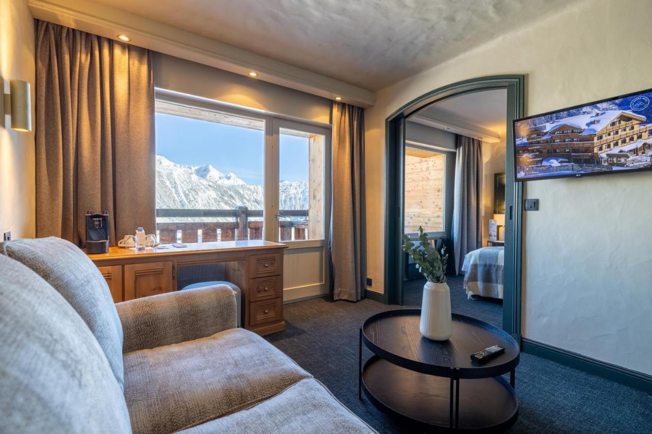 Snow Suite
