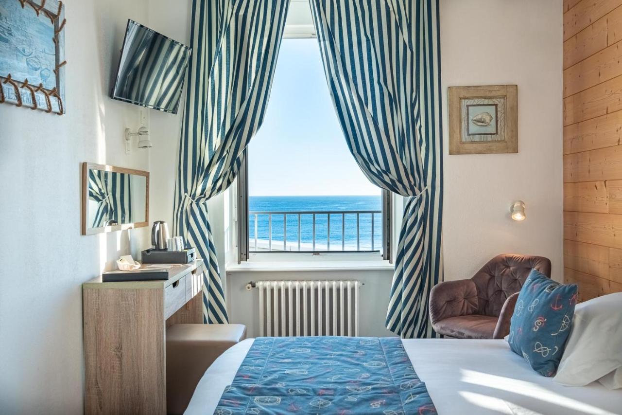 Double Room Sea View