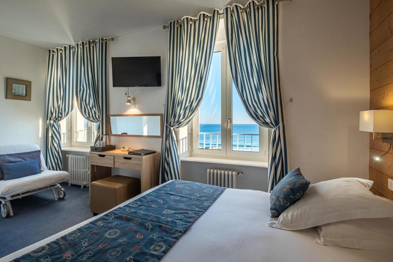 "Ile De Sein" Room Sea View