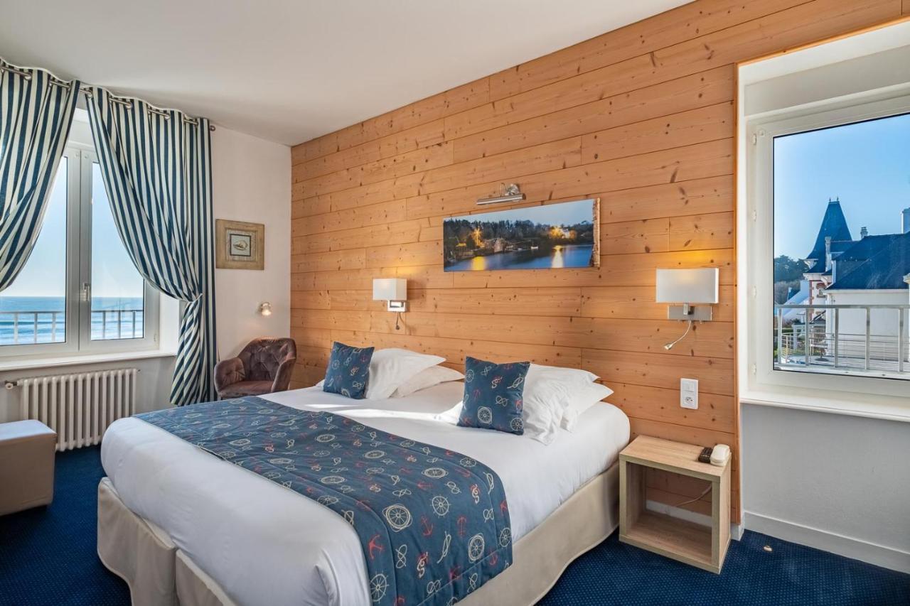 "Ile De Sein" Room Sea View