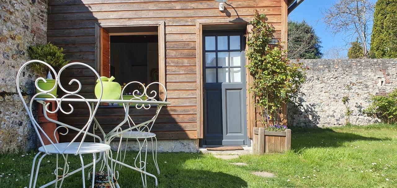 Double Room Garden View