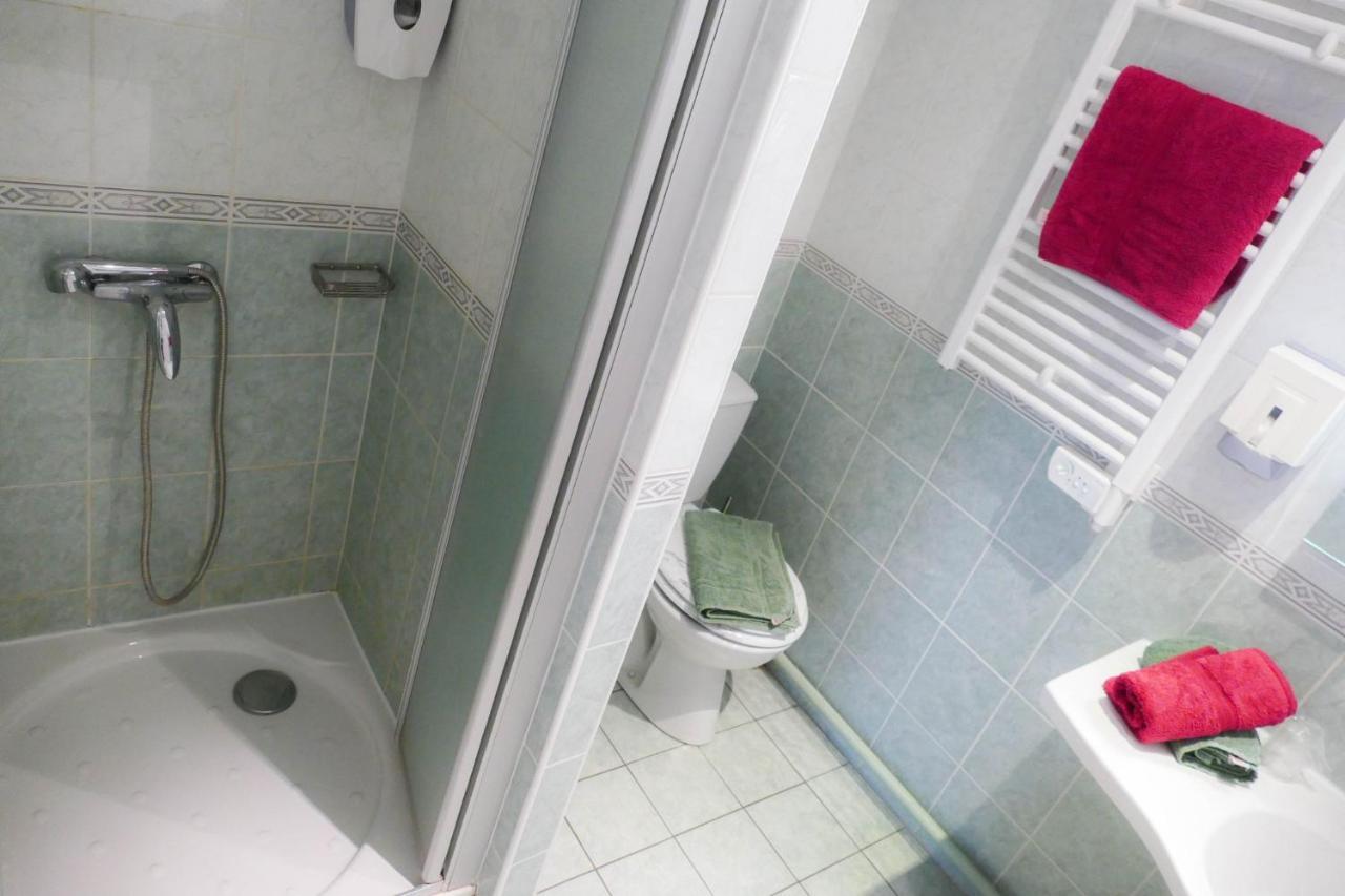 King Room,1539915811:JPEG