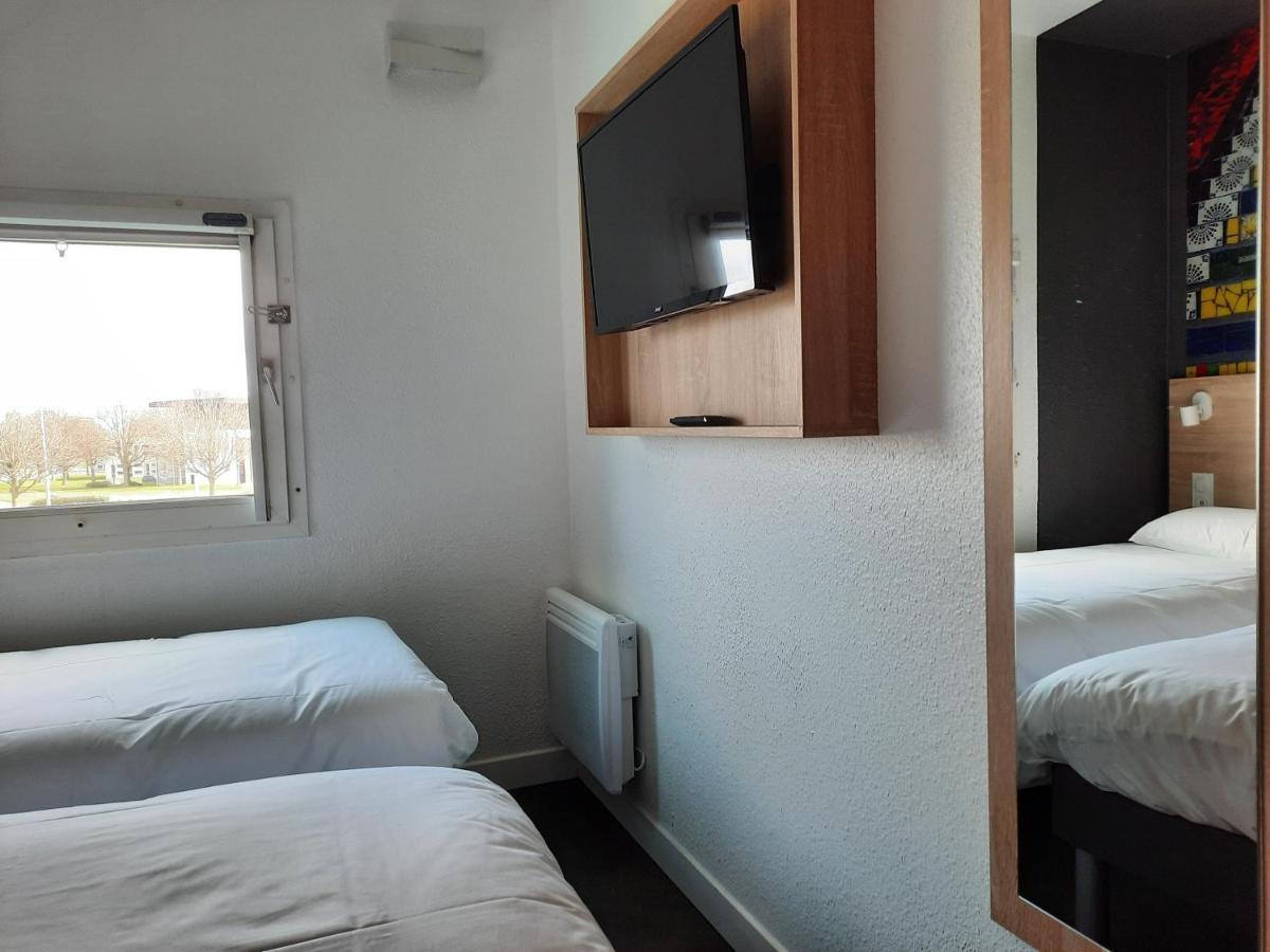 Standard Twin Room,1251043057:JPEG