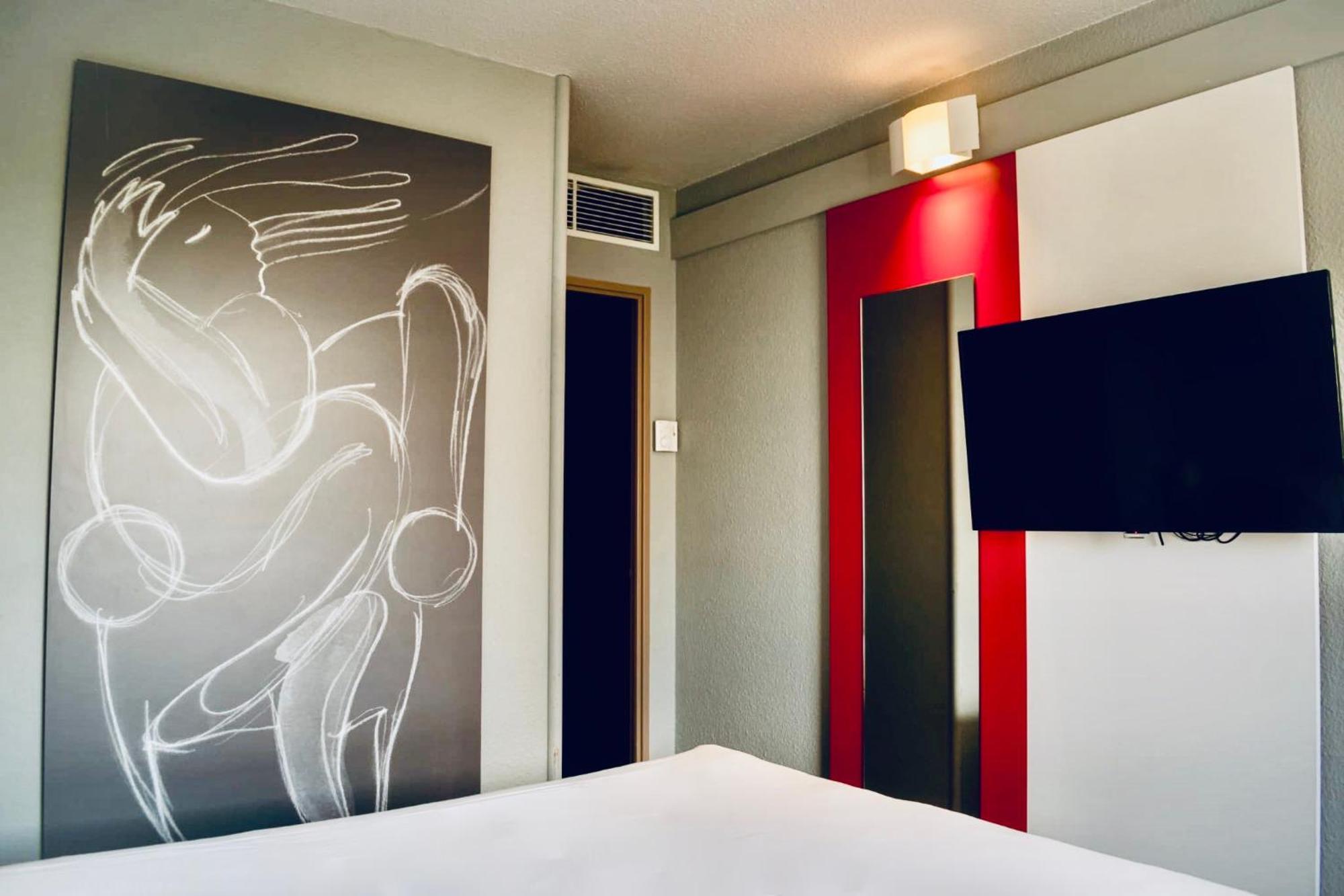 2 Adjacent Double Rooms,1592883430:JPEG