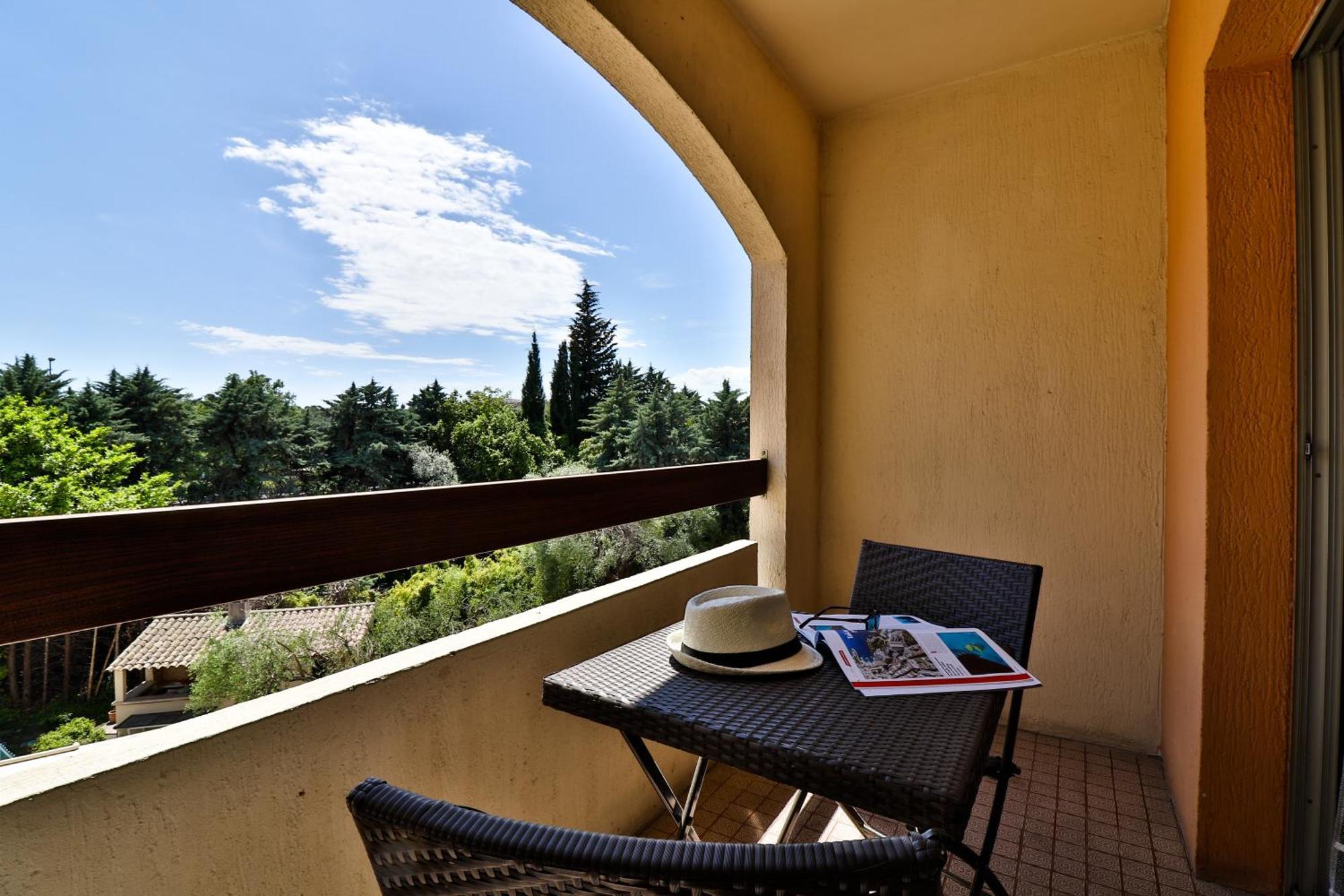 Standard Doppelzimmer mit Balkon