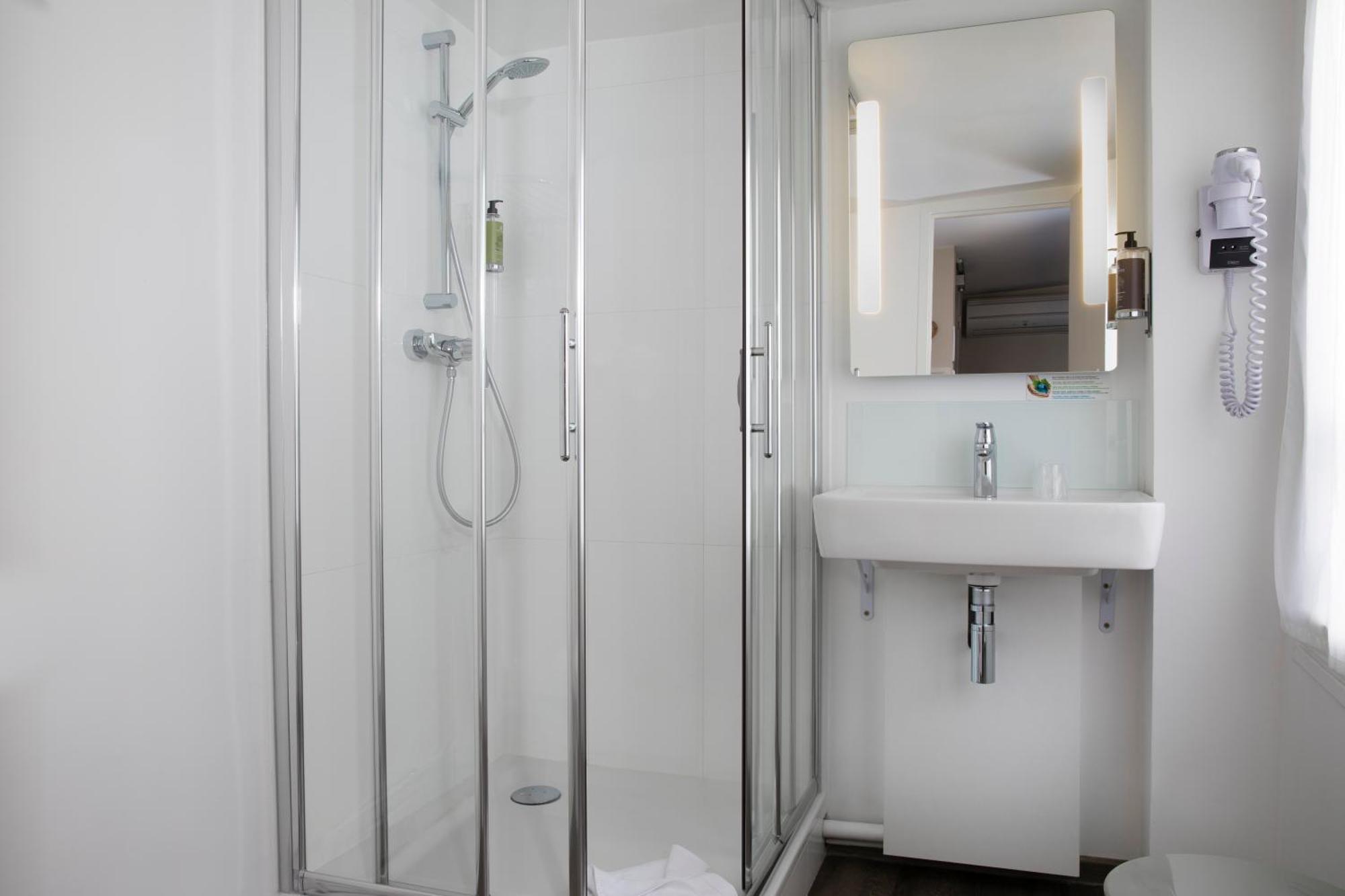 Classic Single Room
