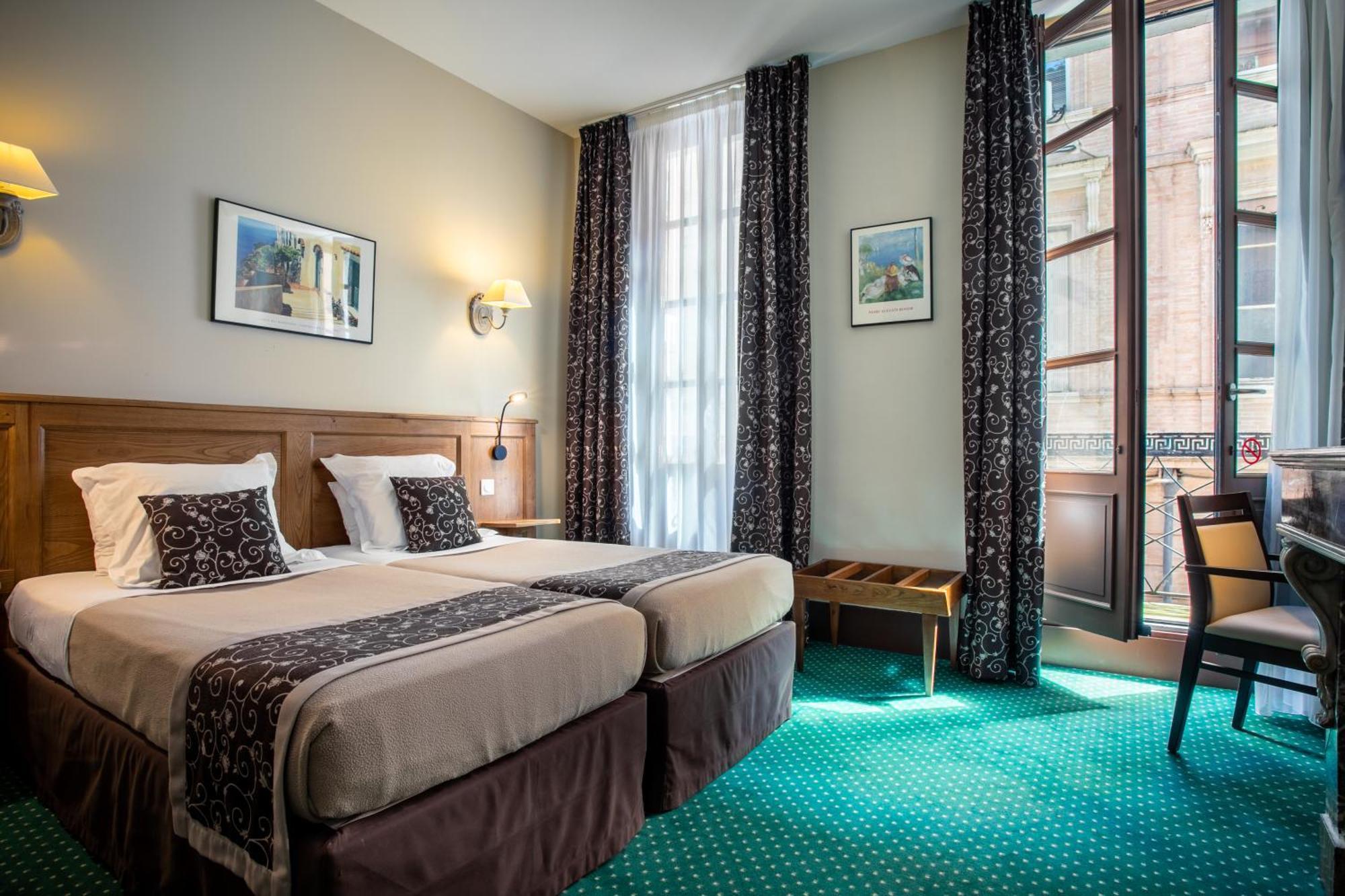 Twin Room