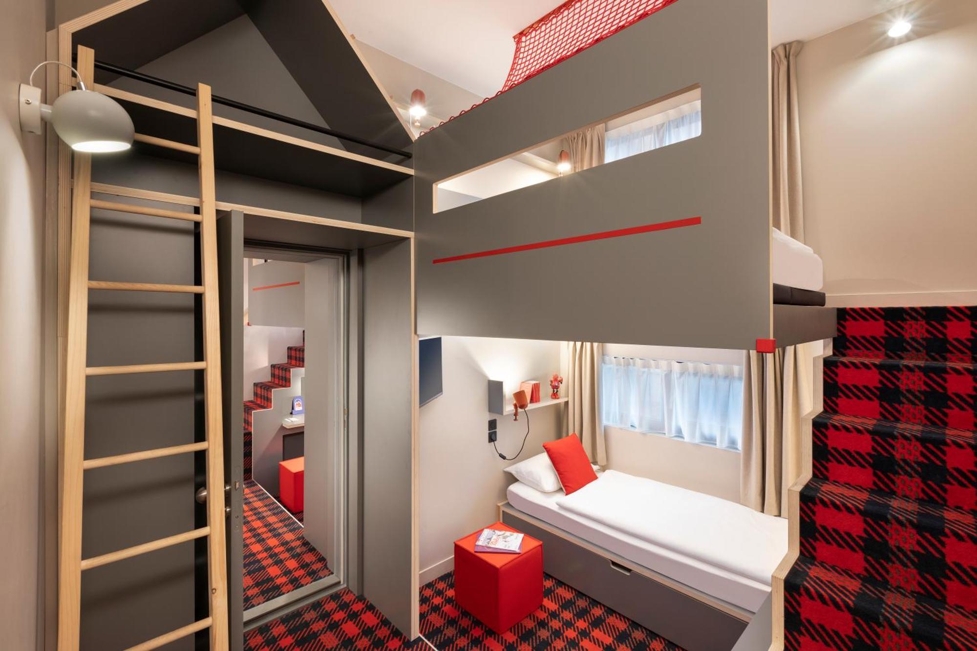 Two Connecting Double Rooms Mezzanine
