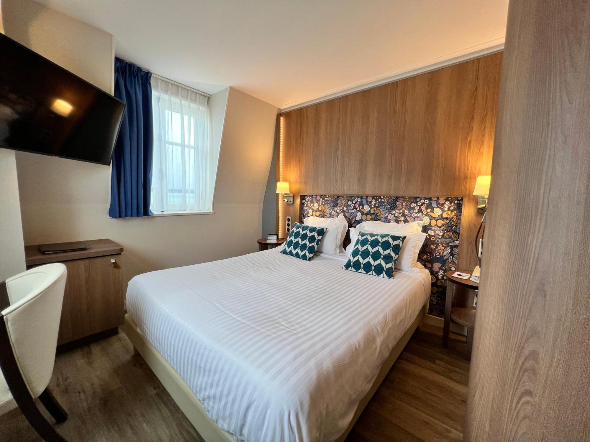 Standard Double Room Sea View
