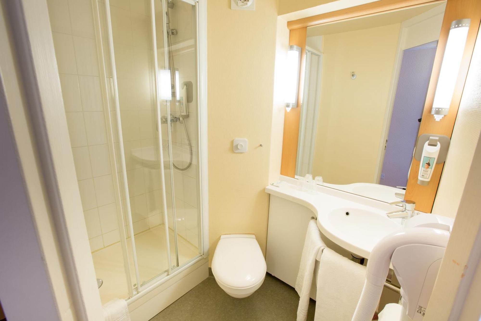 Standard Twin Room,1580431341:JPEG