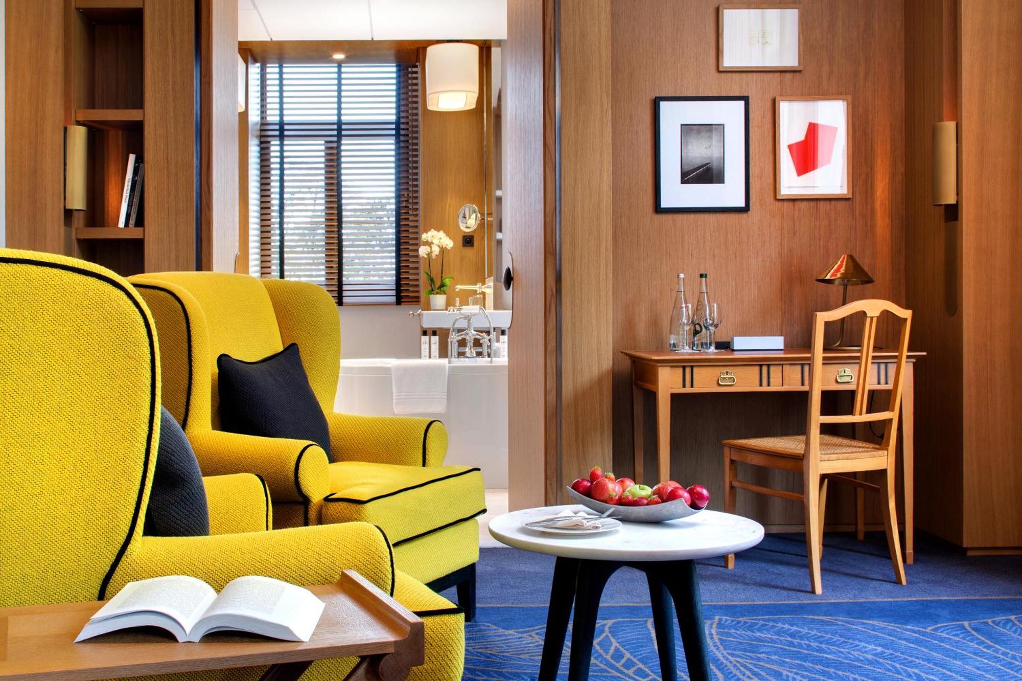 Suite with Park View