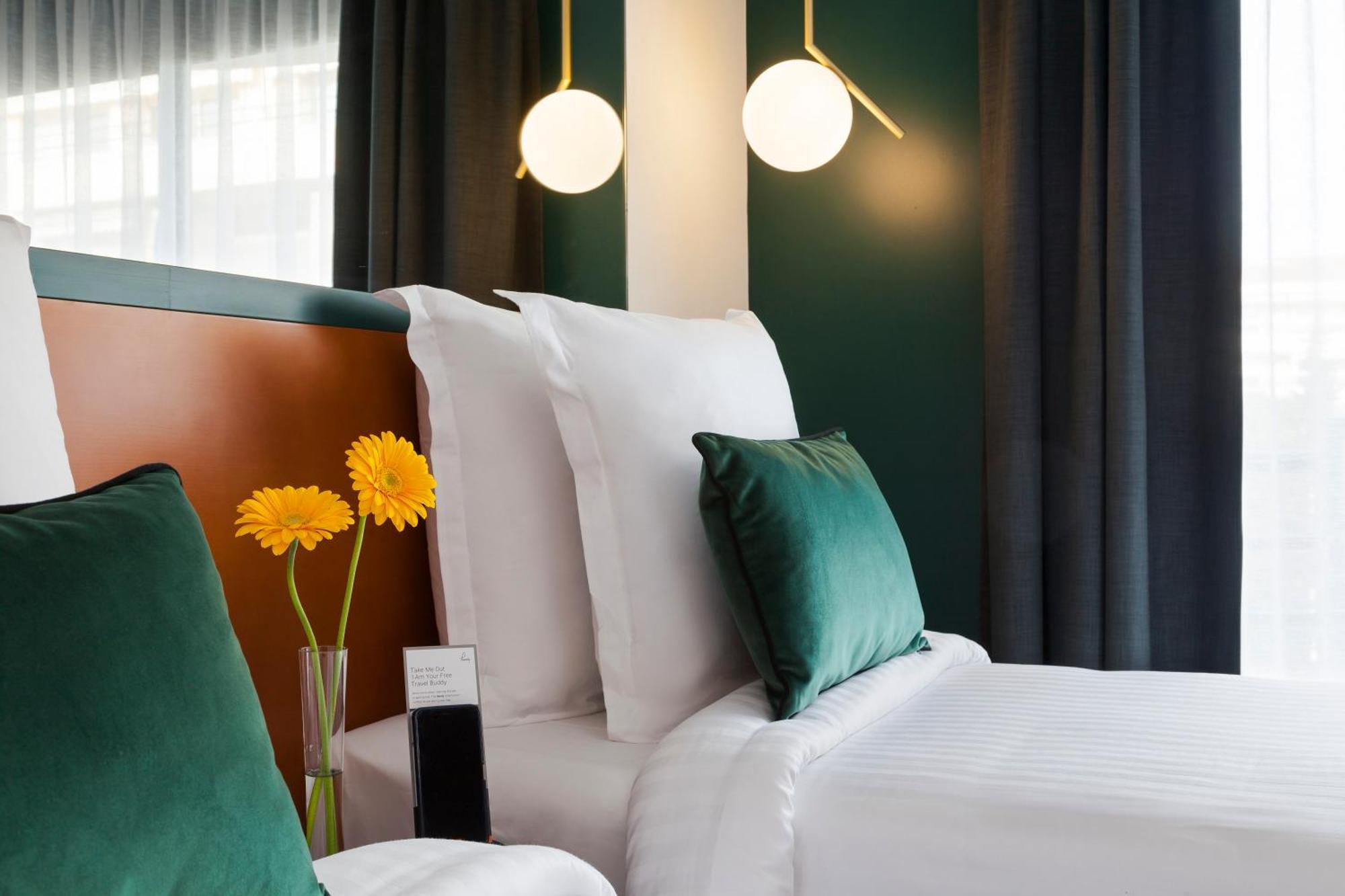 Comfort Room,1273810438:JPEG