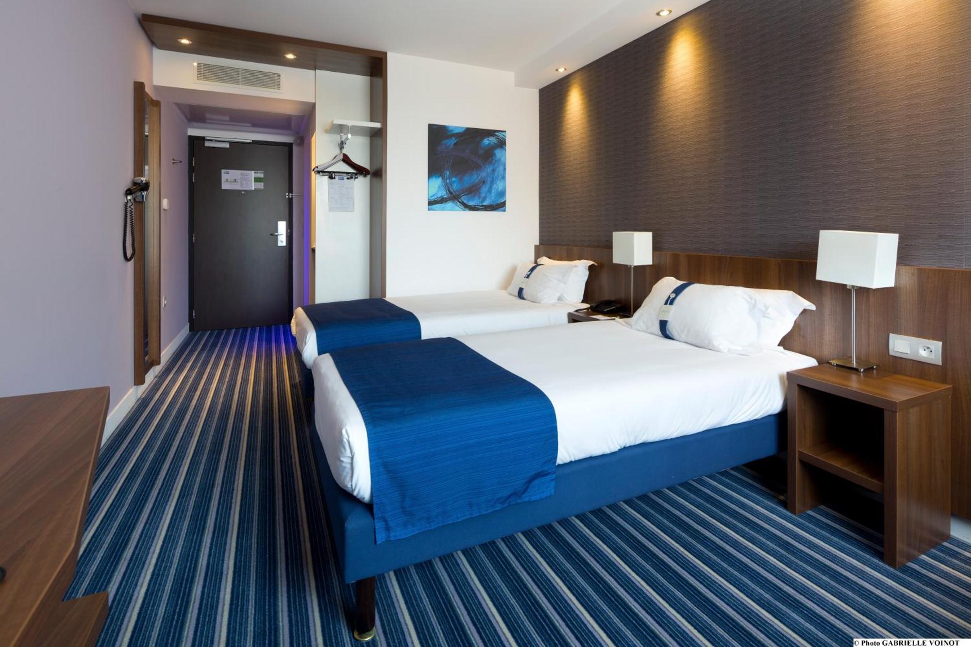 Standard Twin Room - Accessible - Free Breakfast