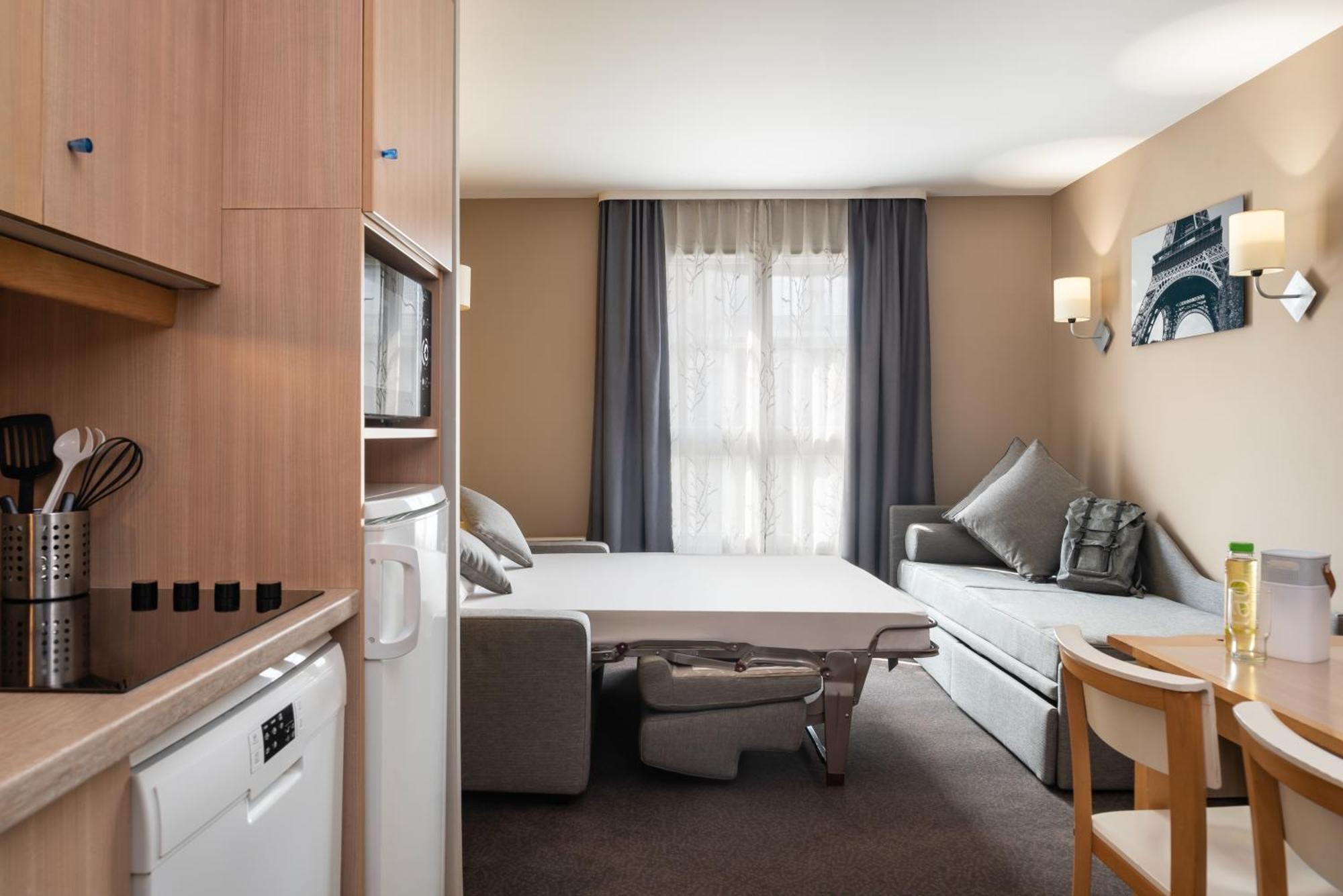 One-Bedroom Apartment (5 Adults),1706778251:JPEG