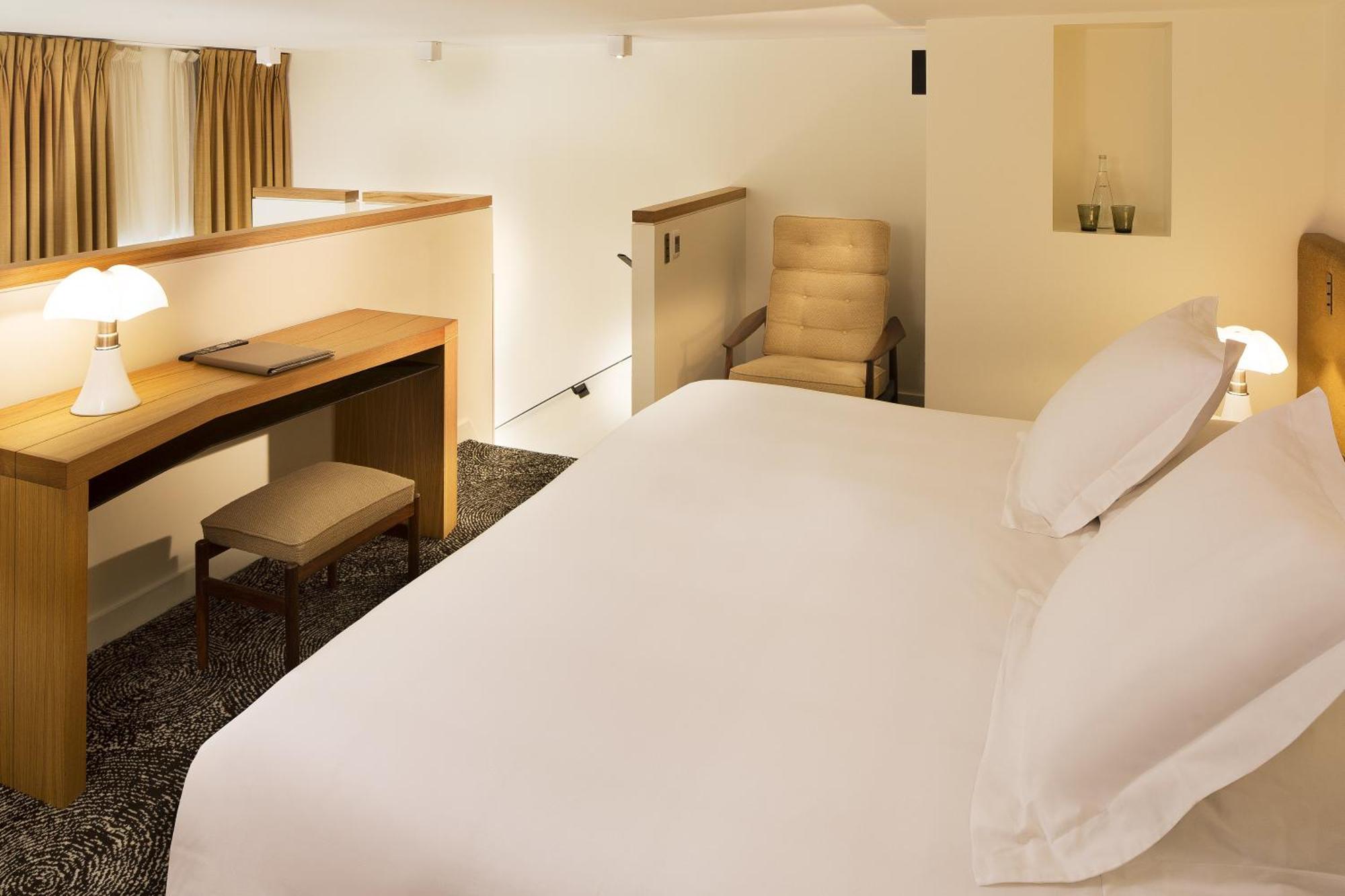Junior Suite,1273909987:JPEG