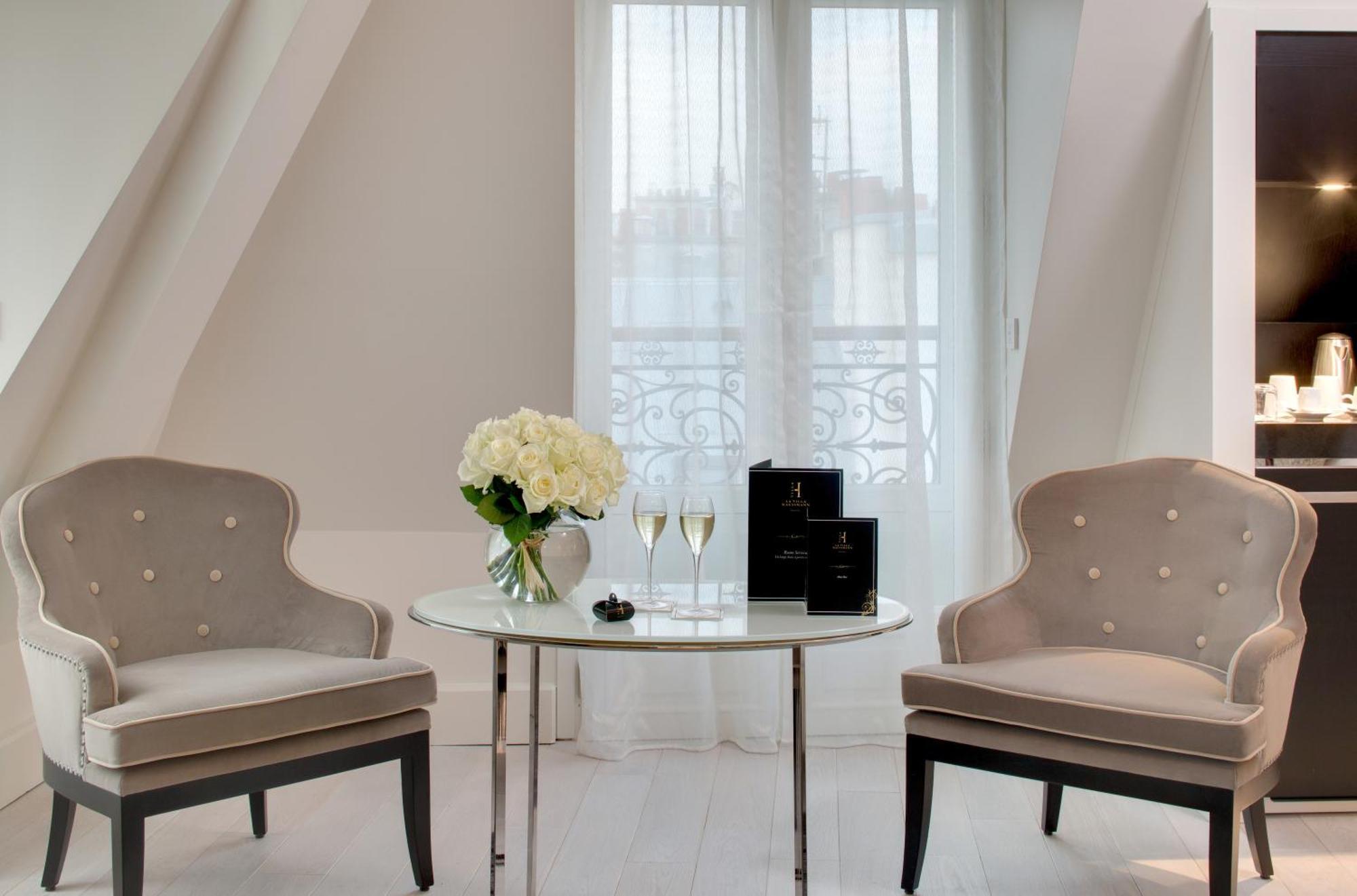 Standard Double Suite