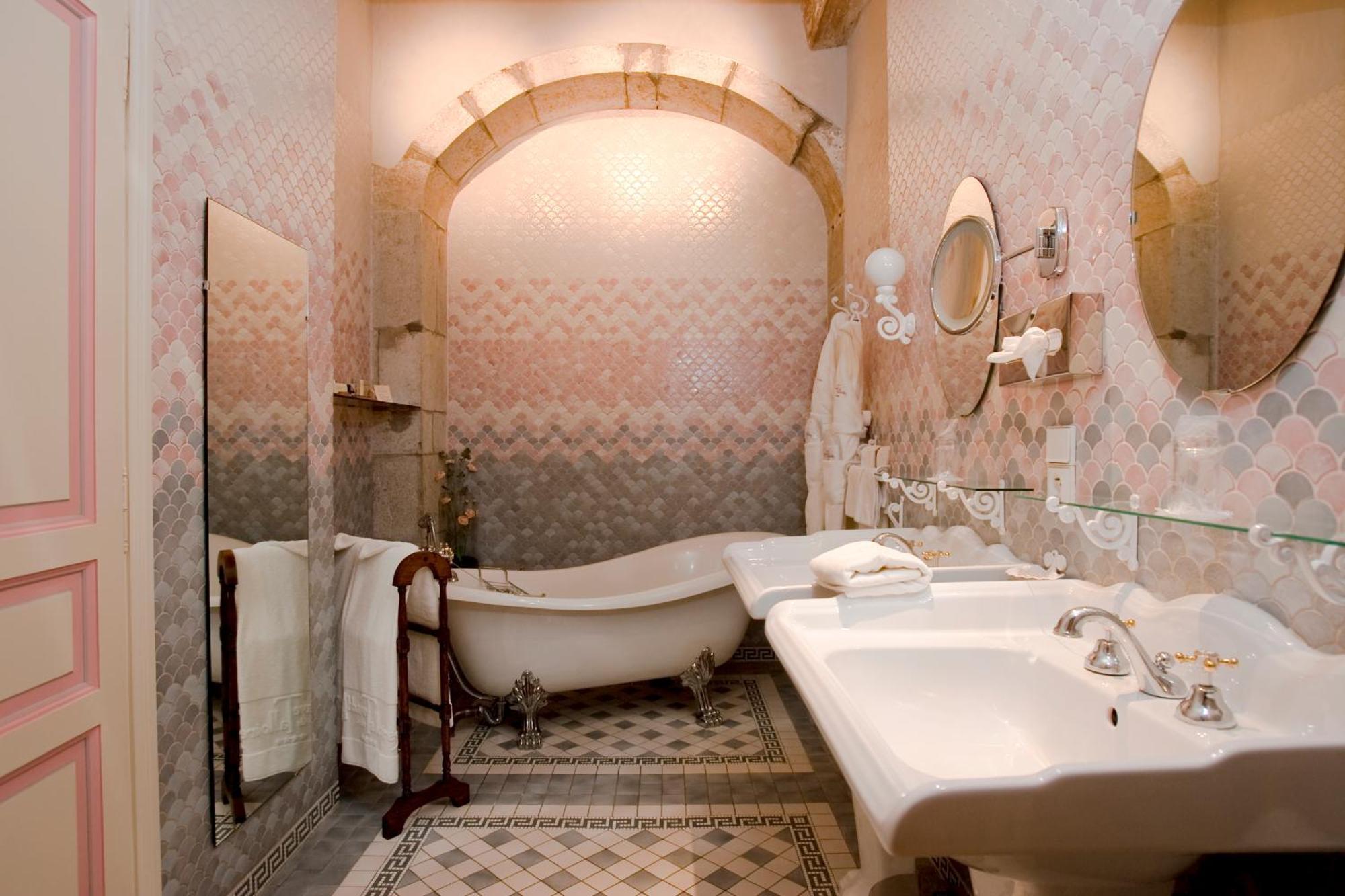 Superior Double Room with Garden View  and Spa Access Included,1705563957:JPEG