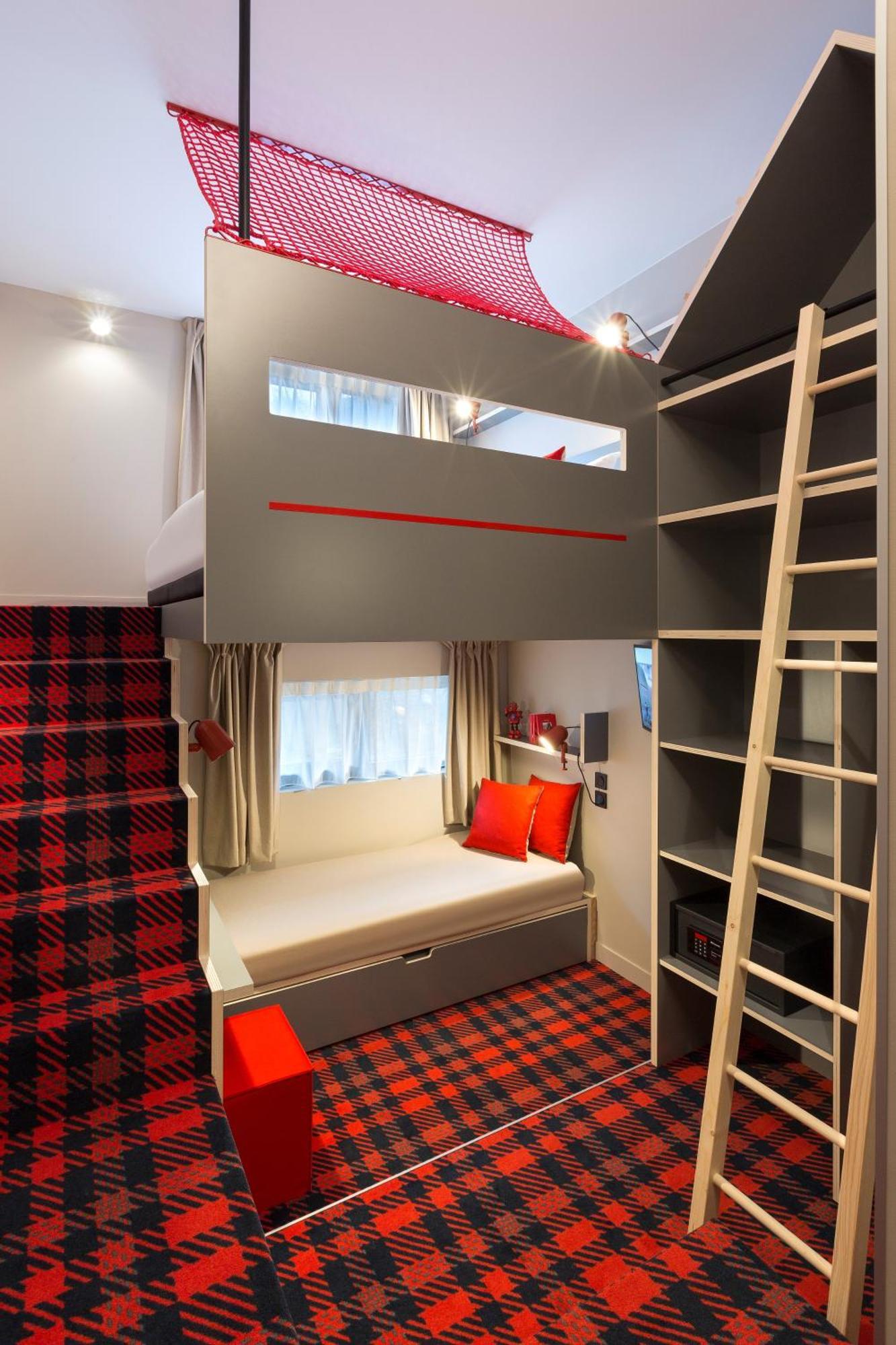 RockyMezzanine up or