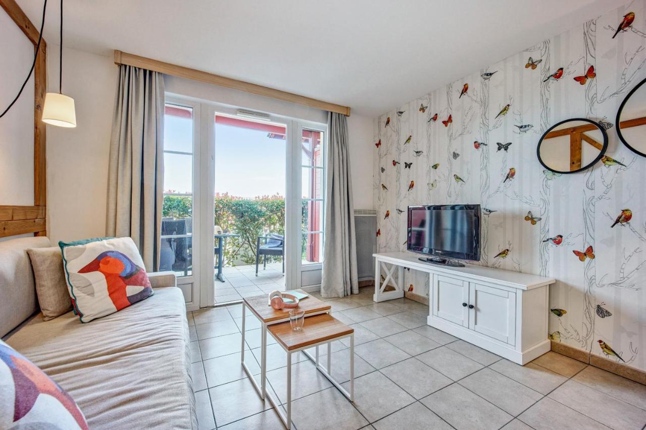 Studio Terrace or Balcony