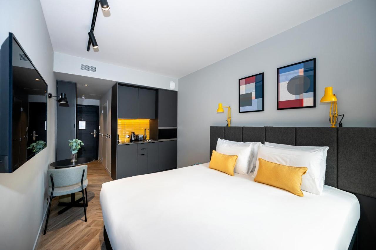 Studio Apartment (2 Adults)