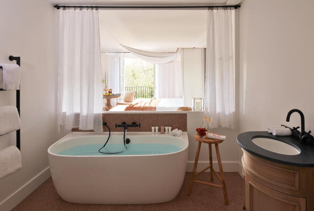 Deluxe Double Room with Garden View,1697327725:JPEG