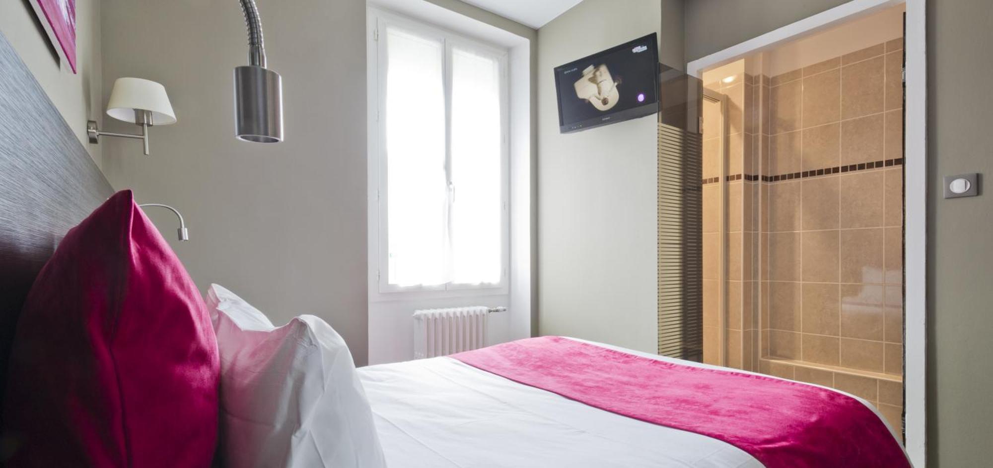 Classic Double Room