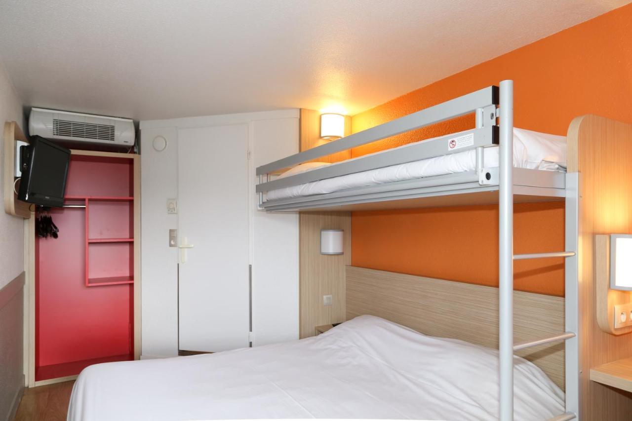 Triple Room 1 Double Bed 1 Single Bed