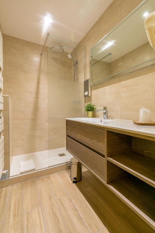 Queen-Size Superior Double Room,1606541734:JPEG