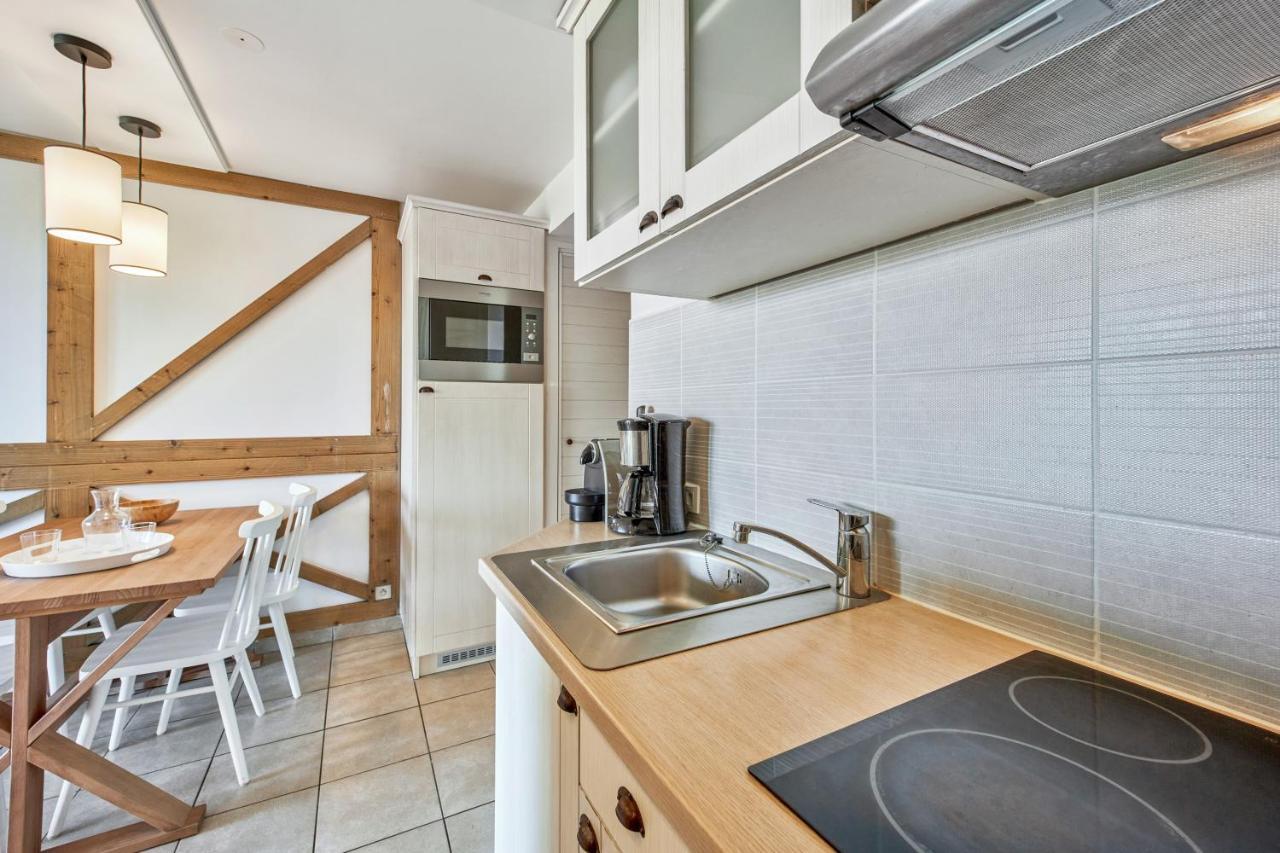 One-Bedroom Duplex Apartment Terrace or Balcony Sea View
