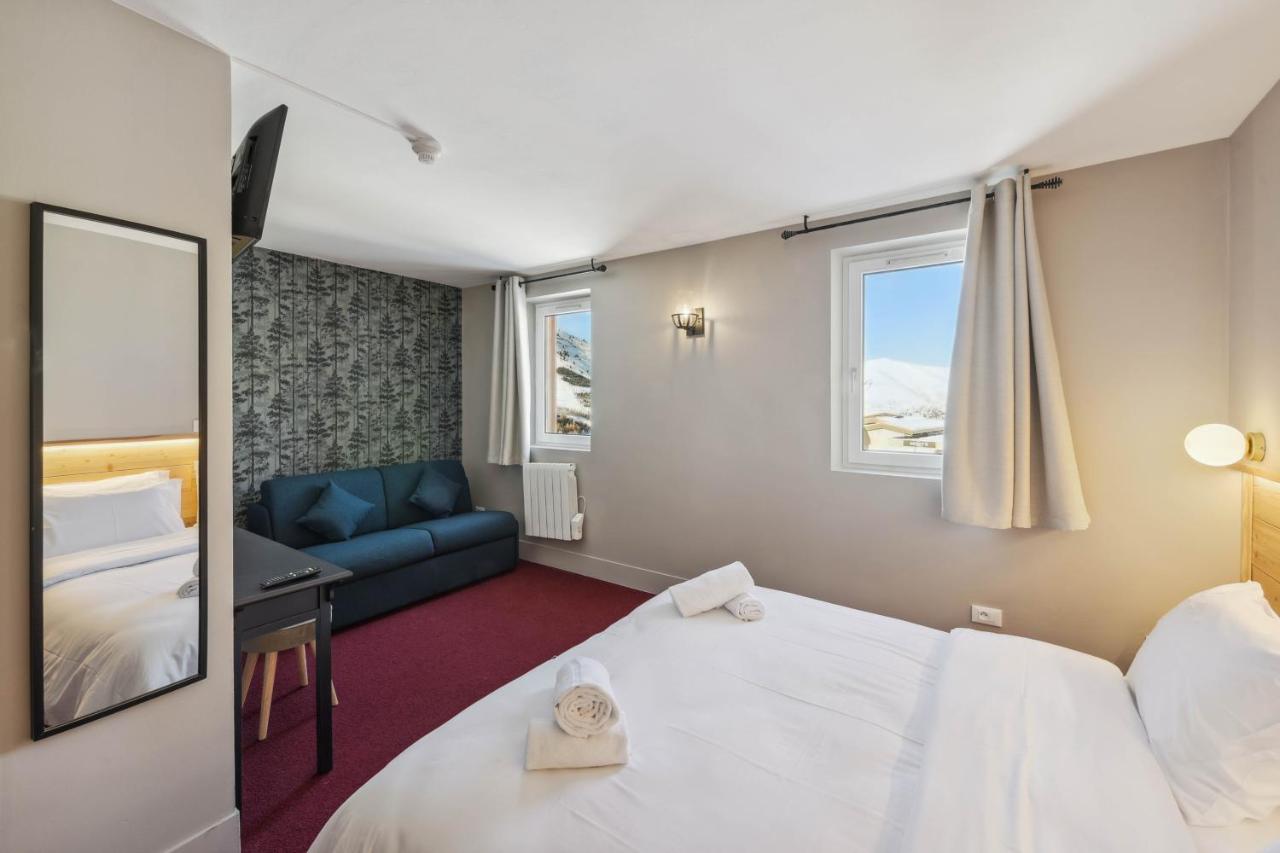 Double or Twin Room with Mountain View,1340004167:JPEG