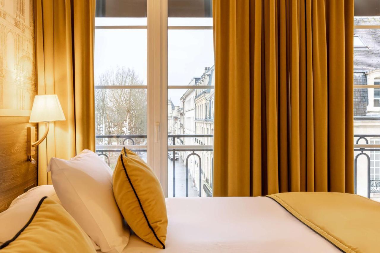 Deluxe King Room View
