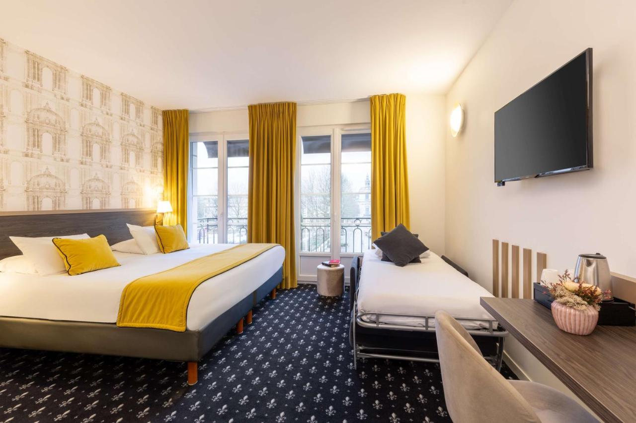 Deluxe King Room View