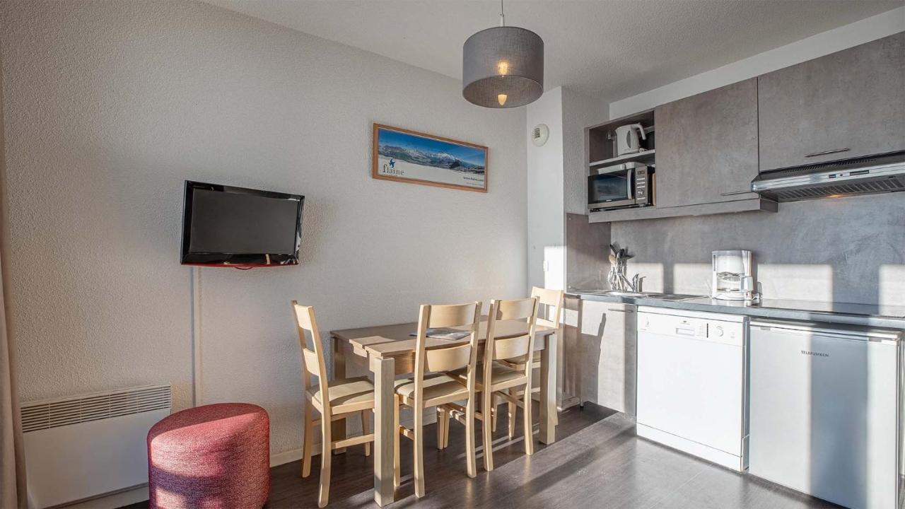 One-Bedroom Apartment (4 Adults),1377754994:JPEG