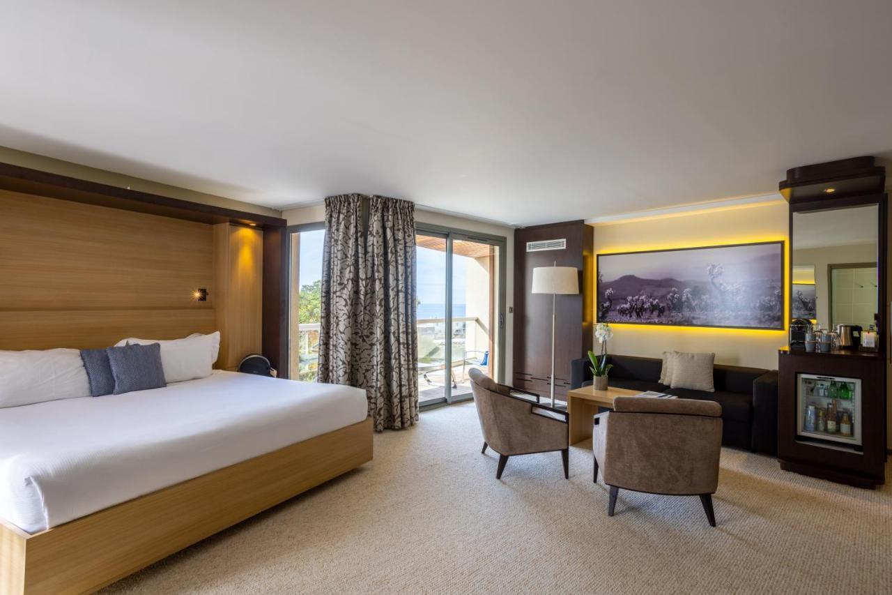 Junior Suite with Partial Sea View,1384745171:JPEG