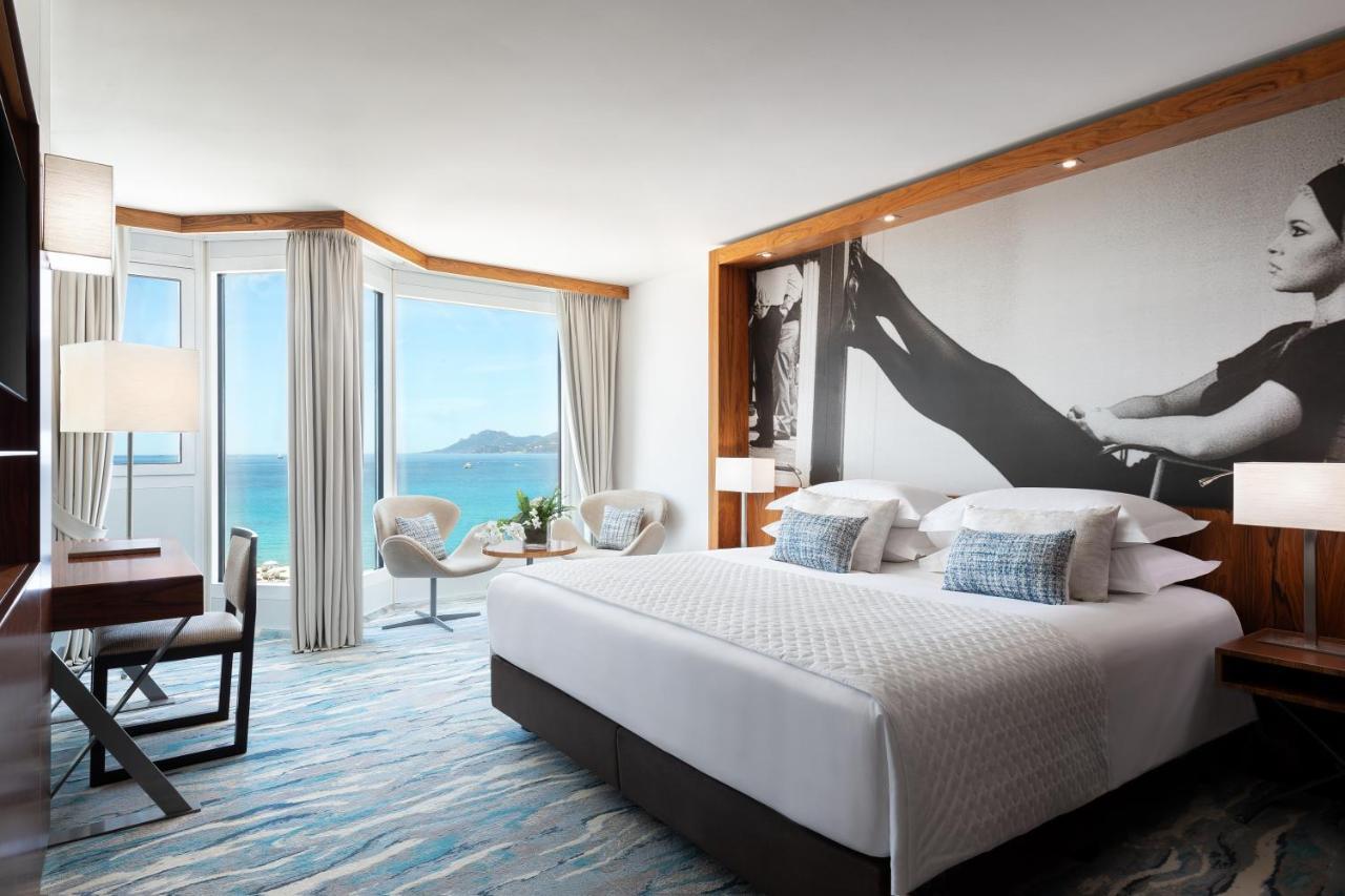 Deluxe Room with  City View