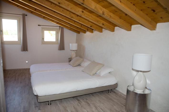 Double Room,1397526413:JPEG