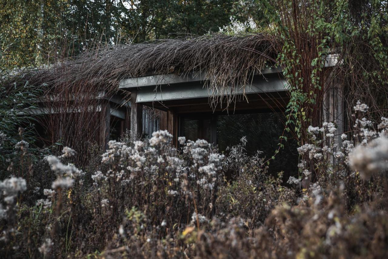 Hut